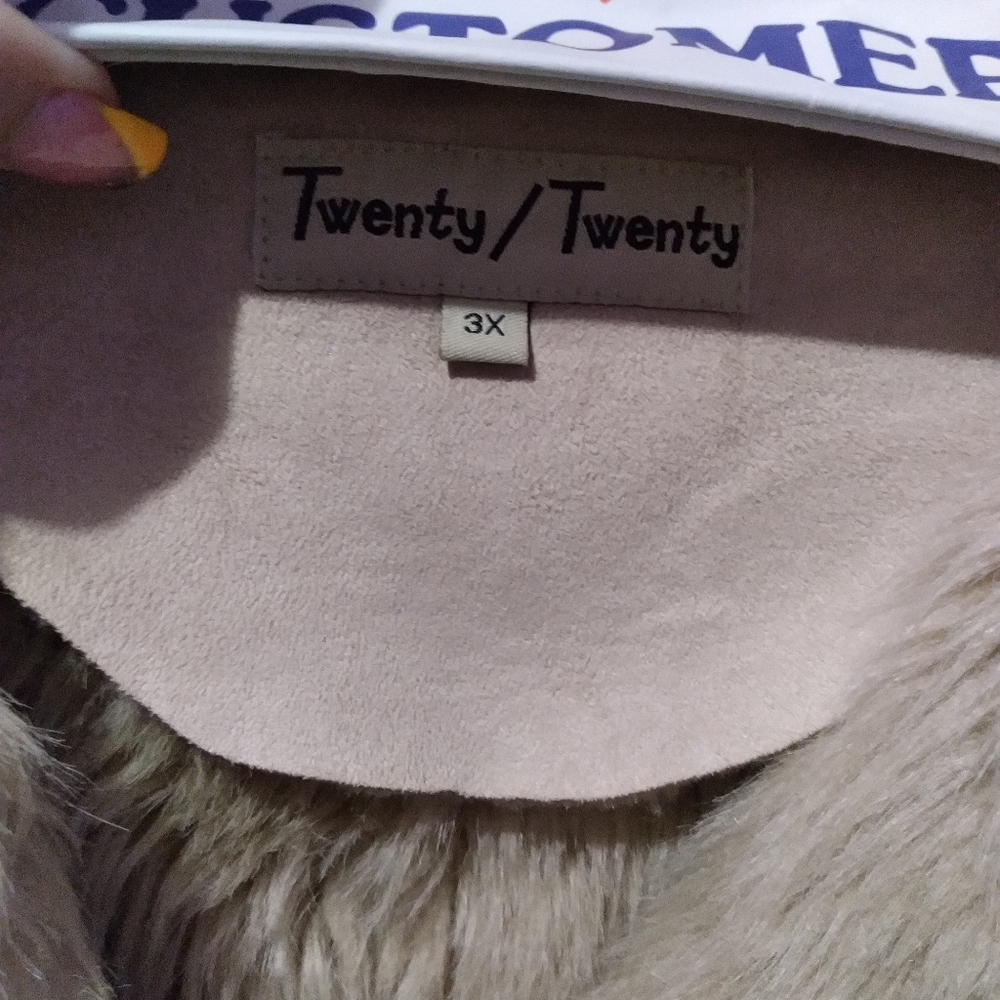 Coat - Picture 6 of 6